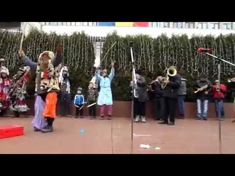 Harapii si jocul caprei de la Lipova - Alaiul datinilor si obiceiurilor de iarna