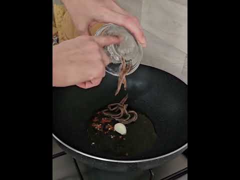 SPAGHETTI 🍝 CON LA MOLLICA ALLA SICILIANA