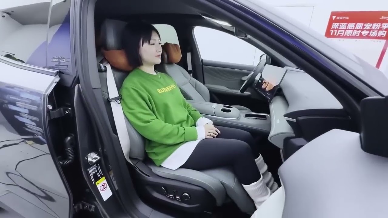 CHANGAN DEEPAL s07 video thumbnail