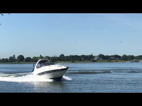 Bavaria 300 Sport for sale by Yachting Company Muiderzand!