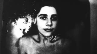 PJ HARVEY -  "The Ministry Of Defence" (remix)