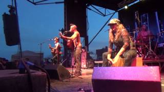 Nahko and Medicine for the People - May 23, 2014 - Risk It