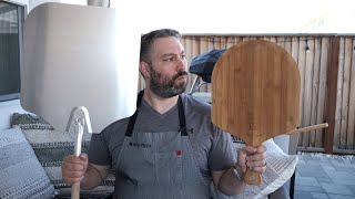 Pizza Peels - Wood vs Metal, which is better?