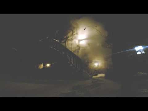 -13F Massive Pot of Boiling Water Flash Freeze - Extreme Cold Below Zero Temperatures