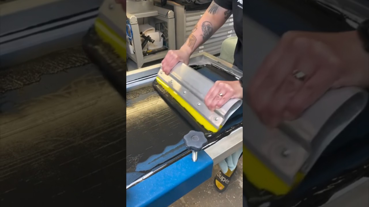 Printing shirts with water based ink #screenprinting #squeegeeandink #screenprinters