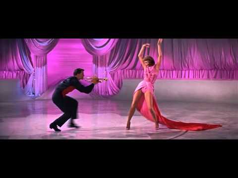 Traquenard (Party Girl), 1958 de Nicholas Ray avec Cyd Charisse.