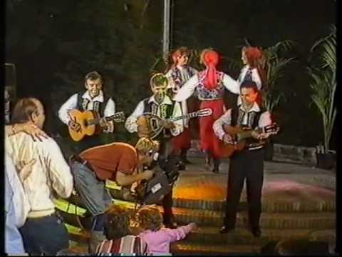 The Zorba by Trio Hellenique / Sirtaki Dance / La Danse de Zorba. TV show at a Dutch Zoo