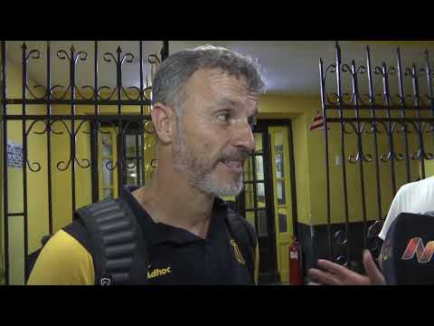 Alfredo Grelak, entrenador de Mitre