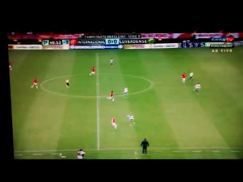 Galvão Bueno Narrando Gol Polêmico de William Pottker - Internacional x Luverdense - Brasileirão B