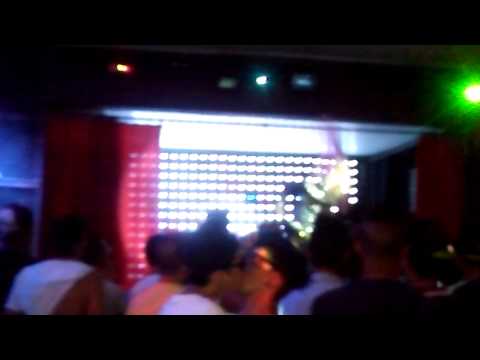 Dafiny Mullers especial Viviane Viper Furton house