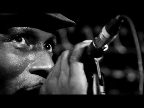 Muyiwa Kunnuji & Osemako - Résidence..