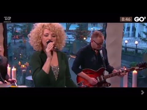 Dorthe Gerlach - Jul Kort Fortalt (Live i TV2 Go'morgen Danmark)