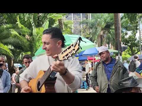 Mujer traidora - Mauricio Arcila con Los Auténticos Del Ritmo