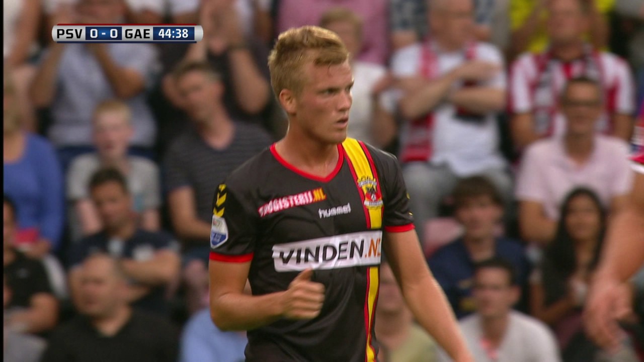 PSV Eindhoven 3-0 Go Ahead Eagles Deventer
