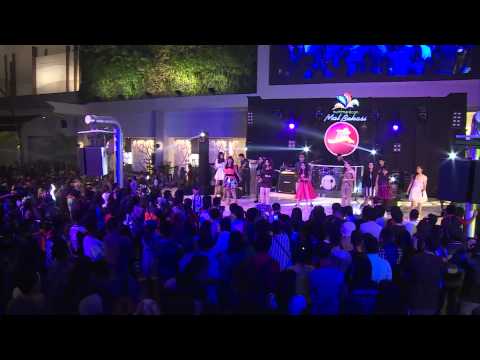 Performance Show 10 Besar: 10 Finalis - Roar