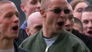 Vicki Vomit - Ronny wählt die NPD