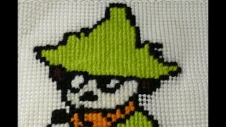 【刺繍実況】100均の滑り止めマットとアクリル毛糸で刺繍してみた　スナフキン編