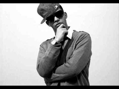 Nicki minaj Ft Drake ,J.e.$ - Moment 4 life (remix)