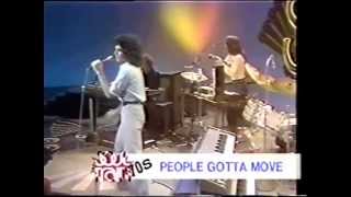 Gino Vannelli People  gotta move (1975)