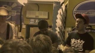 Hold On Tight - The King Blues (Live at Banquet Records, May 19th 2010)