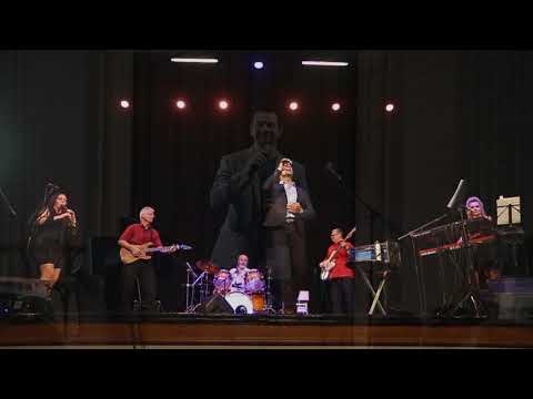 Honza Mlčoch - Být stále mlád /Forever Young/ videoklip! (org. Karel Gott)