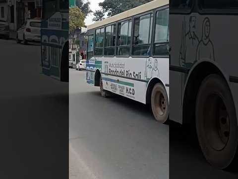 Municipalidad Banda del Río Salí coche 02,adelante en el medio tiene un pedazo de la favo,Tucumán