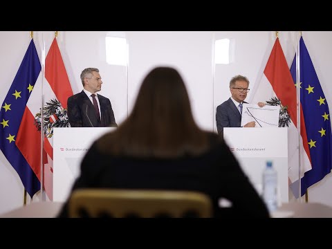 Gesundheitsminister Rudi Anschober und Innenminister Karl Nehammer sprechen zu Containment