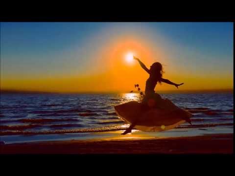 Mobi Dixon feat. Msaki - Love Colour Spin (Dj Tea Bossanova Mix)