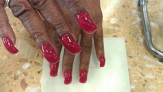 CRAZY CURVE NAILS