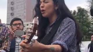 #elbesomon el beso Mon laferte en vivo palacio de bellas artes