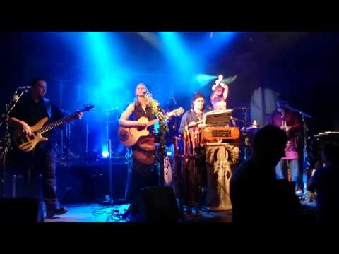 Tibetrea - Tri Martalod mit Caro Feuerfee