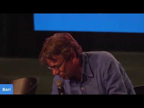 Leek and parsley soup