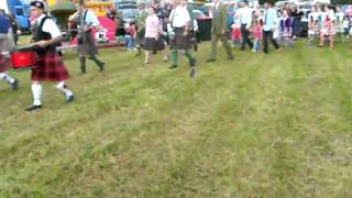 preview picture of video 'Strathardle Highland Gathering'