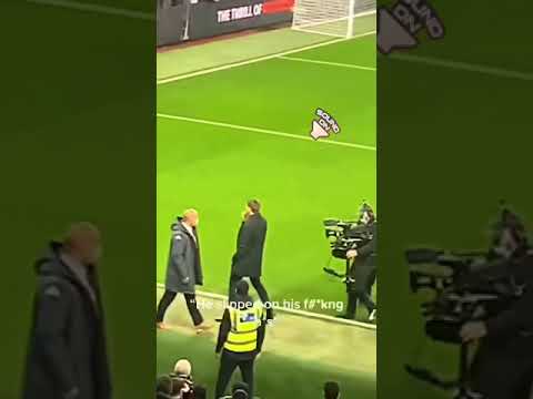 Steven Gerrald slipped on his fucking ass !! United fans chant at OT