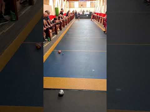 TIM PIOLLA DA EQUIPE BRODOWSKI ESPETACULAR RAFADA PARADA DE BOLA VEJAM É SHOW.