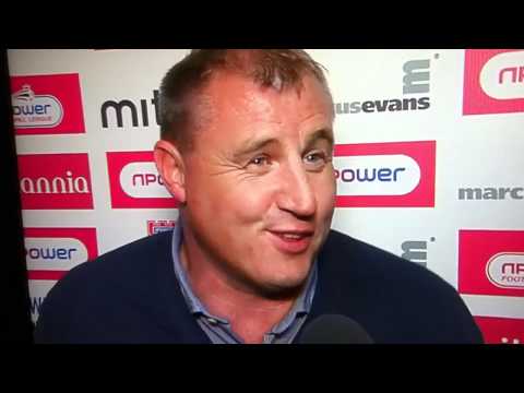 Jimmy Bullard does Rock Paper Scissors