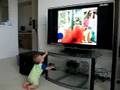 Alicia Viendo Elmo