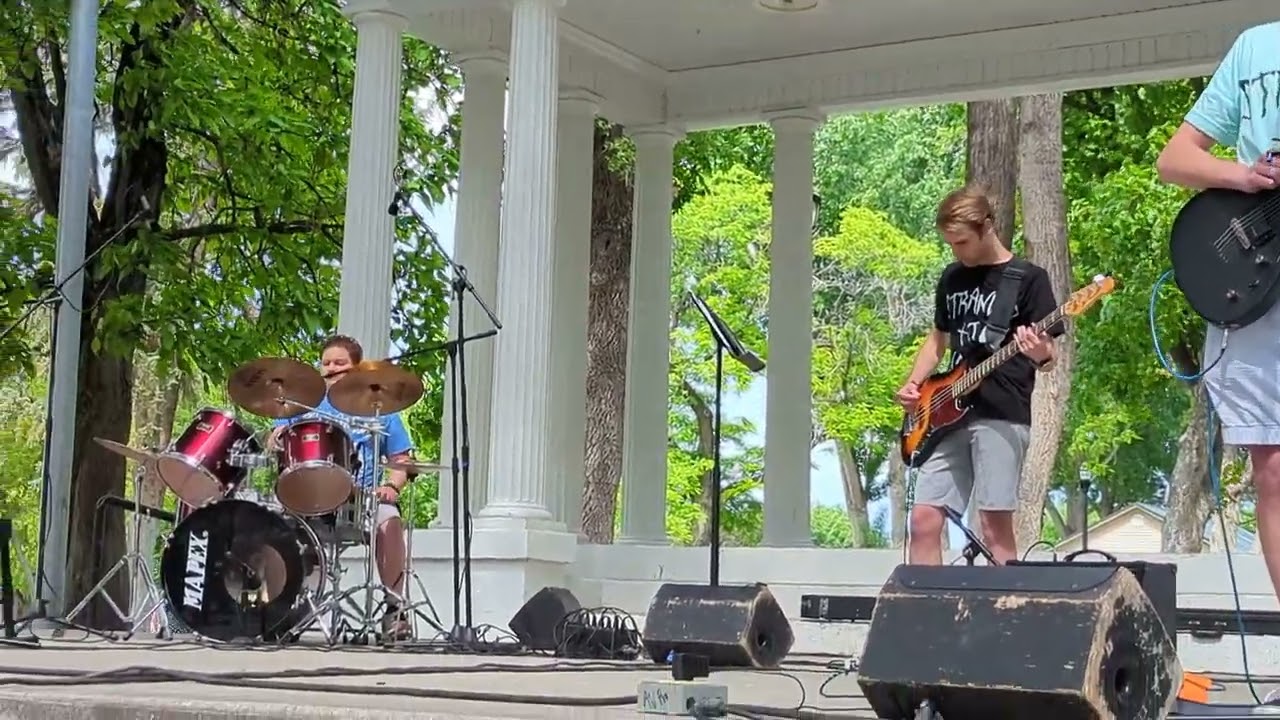 Promotional video thumbnail 1 for Stranded at Home