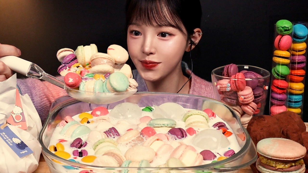 SUB)알록달록 마카롱 우유에 말아서 먹방!🥛요아정 요거트찹쌀떡 두쫀쿠까지 디저트 말먹 꿀조합 Macaron Ce