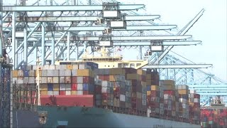 Reuters: Robust domestic demand lifts U.S. trade deficit to record high