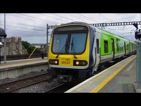 IE 29000 Class DMU Train number 29124 - Connolly Station, Dublin