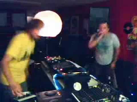 Ganja Riddim & Bucket Ghost @ Bassline Riddims Radio 24.8.2011