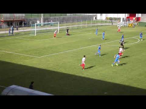 ÁRBITRO MANUEL RIBEIRO NÃO ASSINALA GRANDE PENALIDADE (Padroense-Canelas) - MINUTO90 TV