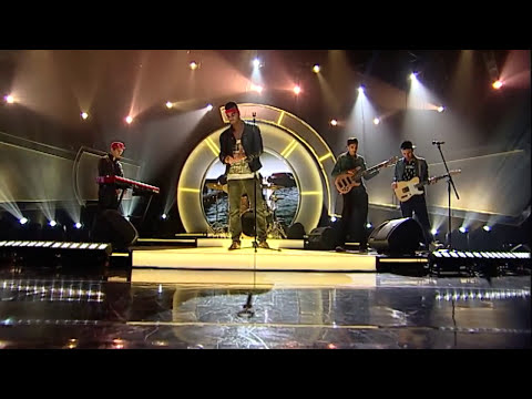 Kallay Saunders x Band - JULIET  (LIVE)