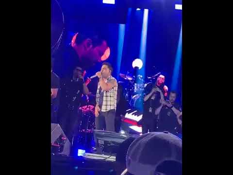 Zezé di Camargo / ao vivo no são João de Sanharó - PE / amante da lua amigo das estrelas
