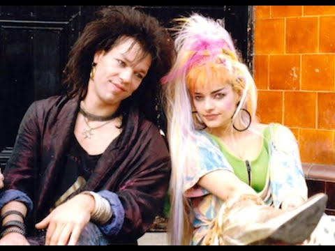 BERNWARD BÜKER feat. NINA HAGEN "Die kleinen grünen Männchen (Ufo Mix)" 1988 #ninahagen
