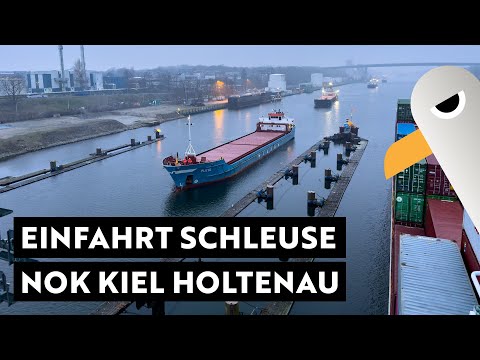 Einfahrt Schleuse Kiel-Holtenau in den Nord-Ostsee-Kanal