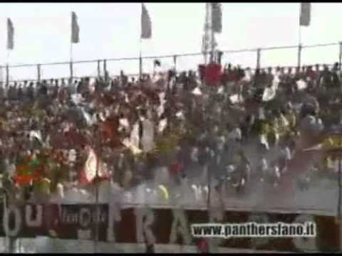 Ultras fanesi: varie immagini e video - Panthers e Ultras Fano