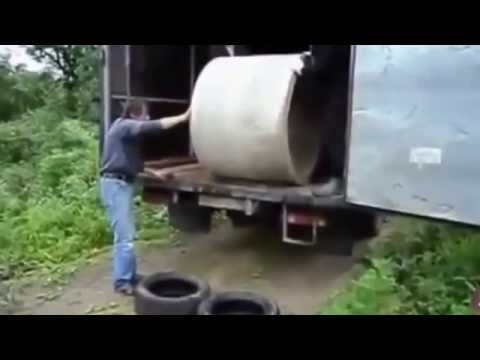 Razi cu lacrimi =)))