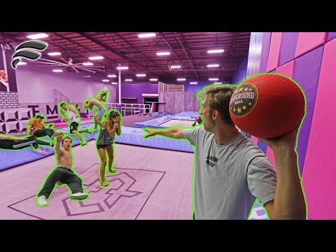 DODGEBALL AT SUPER TRAMPOLINE PARK!